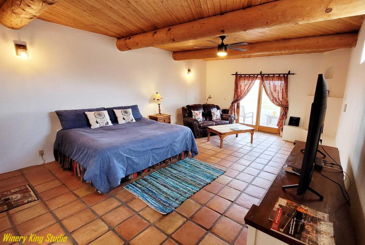 פאסו רובלס Sirena Vineyard Resort מראה חיצוני תמונה